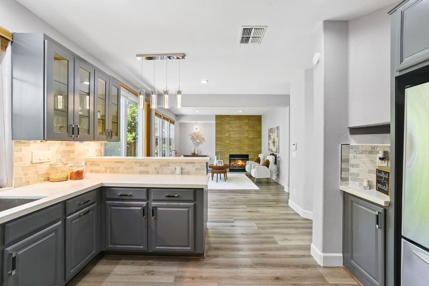 Detail Gallery Image 19 of 52 For 280 Wildhorse Ct, San Jose,  CA 95138 - 5 Beds | 3/1 Baths