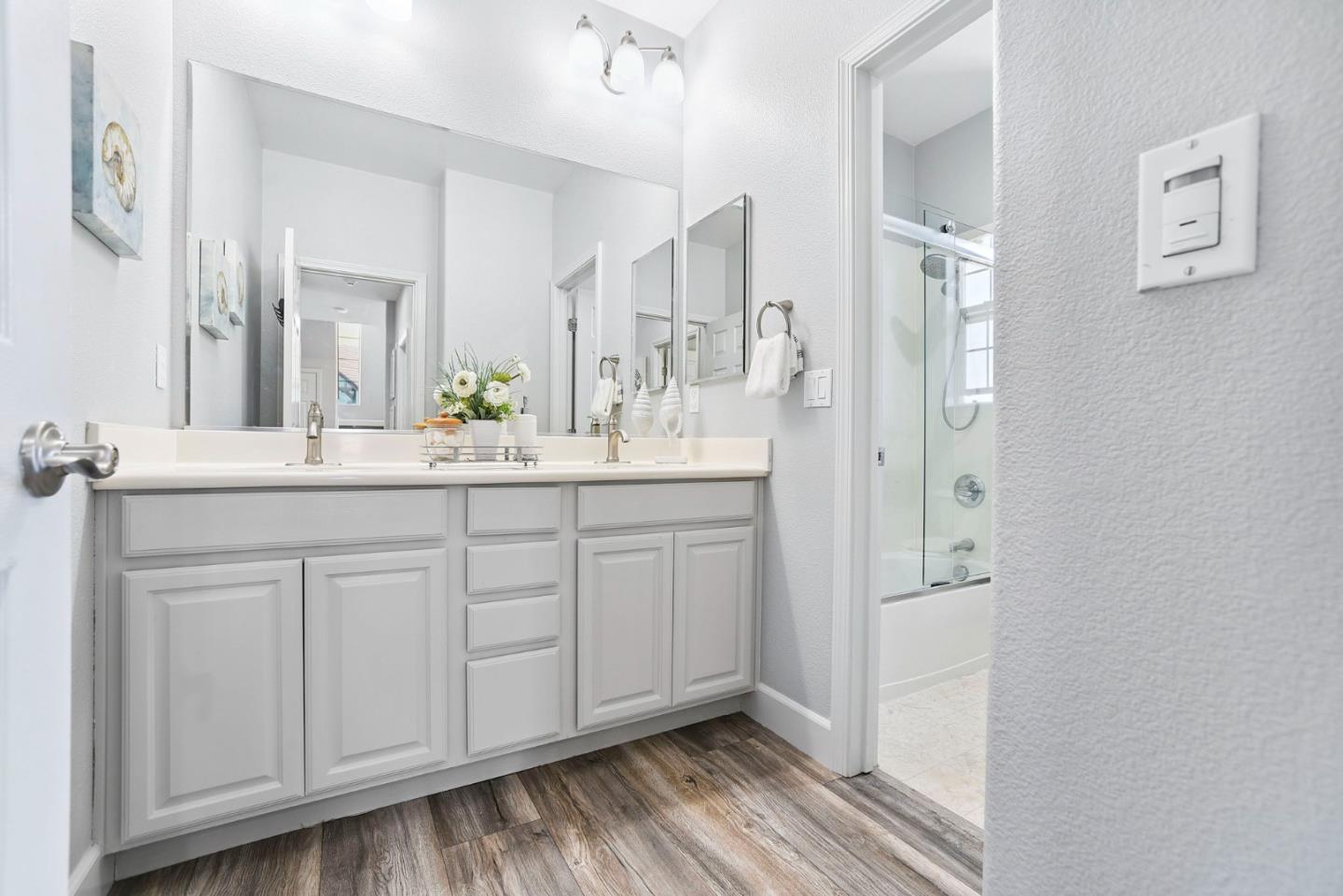 Detail Gallery Image 40 of 52 For 280 Wildhorse Ct, San Jose,  CA 95138 - 5 Beds | 3/1 Baths