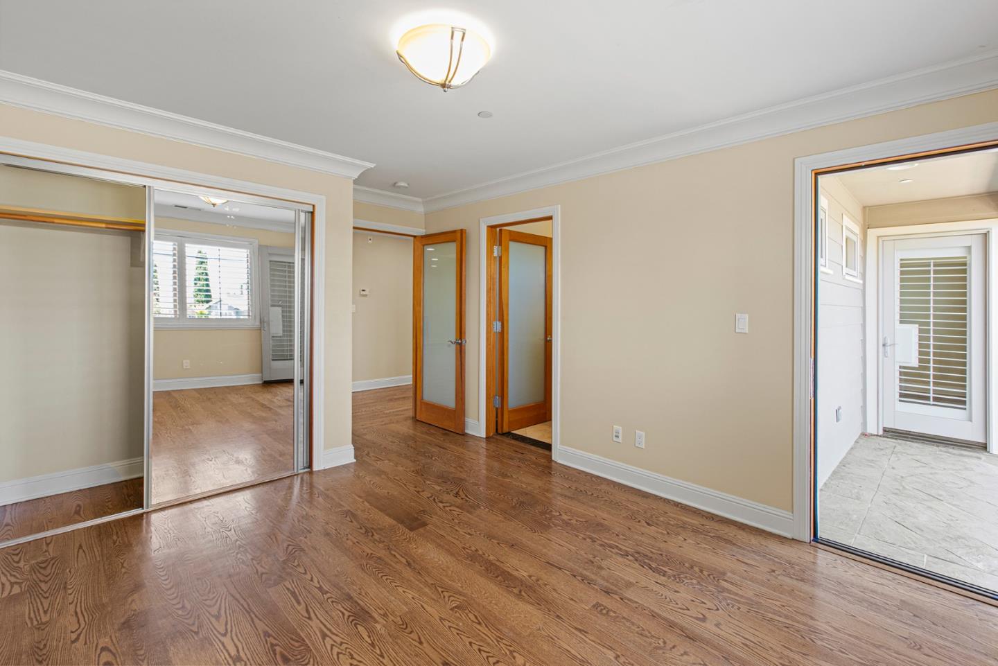 Detail Gallery Image 23 of 37 For 436 Summit Dr, Redwood City,  CA 94062 - 5 Beds | 6/1 Baths