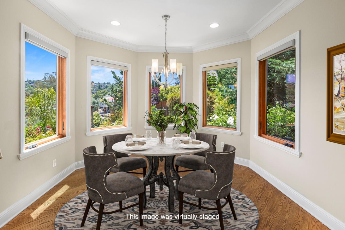 Detail Gallery Image 7 of 37 For 436 Summit Dr, Redwood City,  CA 94062 - 5 Beds | 6/1 Baths