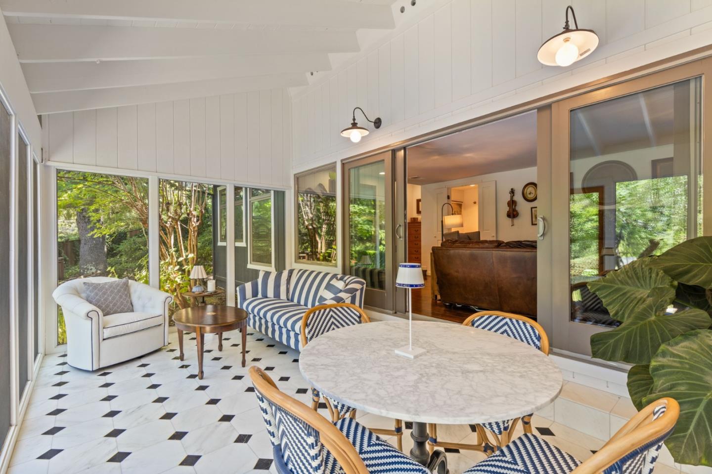 Detail Gallery Image 18 of 38 For 18051 Idylwild Rd, Los Gatos,  CA 95033 - 3 Beds | 2 Baths