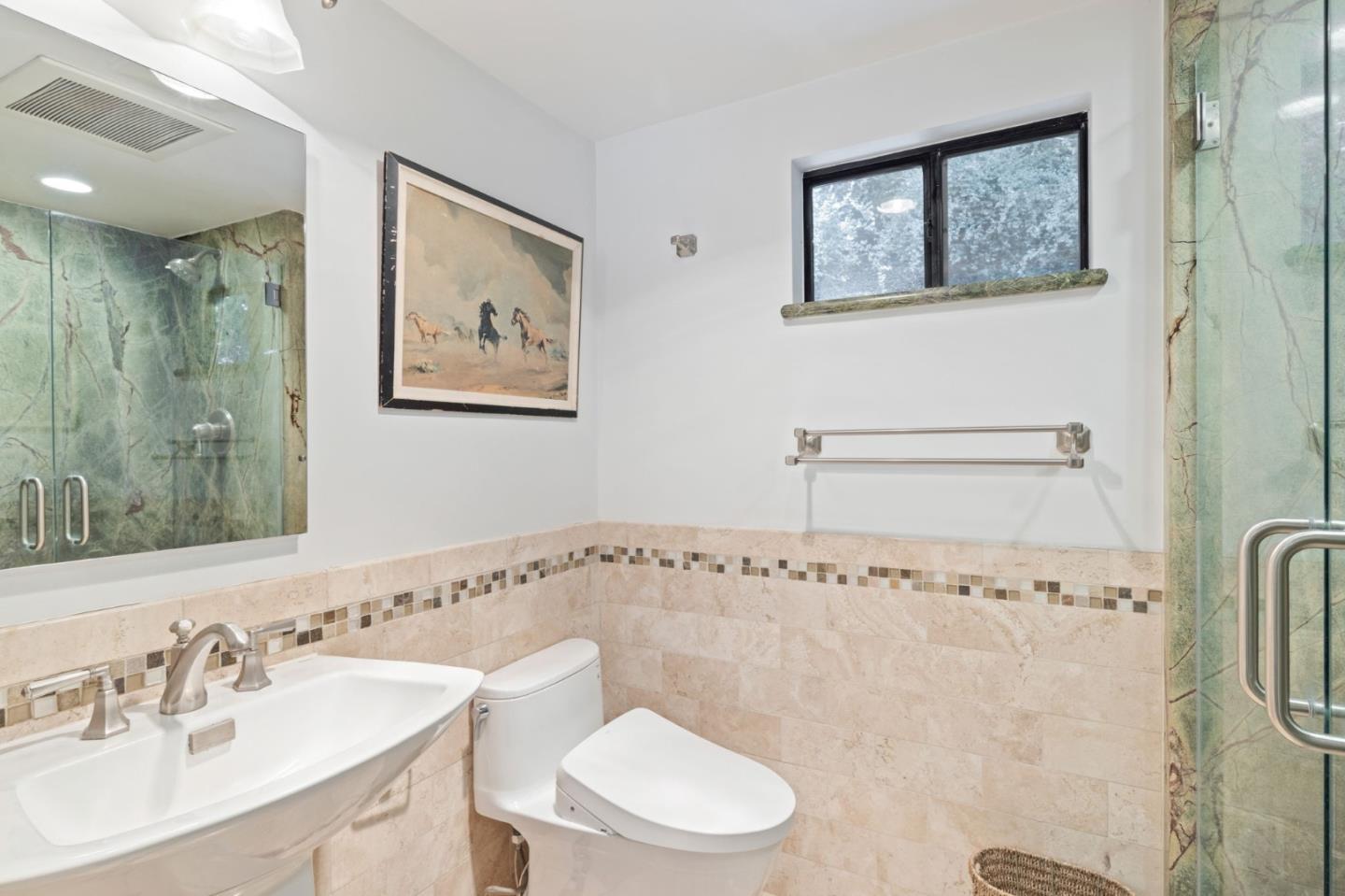 Detail Gallery Image 21 of 38 For 18051 Idylwild Rd, Los Gatos,  CA 95033 - 3 Beds | 2 Baths
