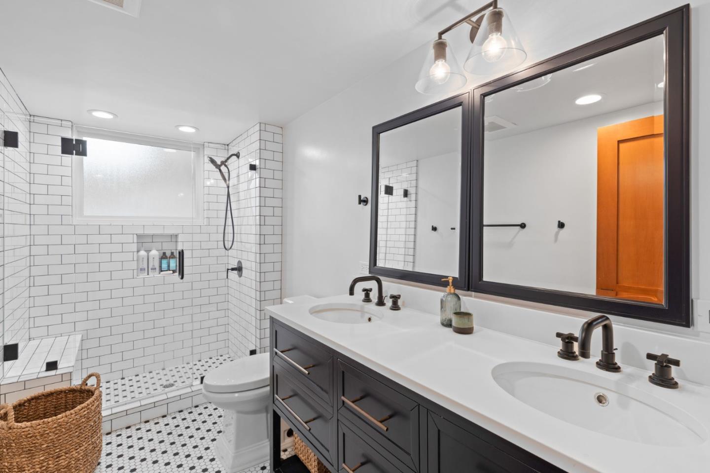 Detail Gallery Image 23 of 38 For 18051 Idylwild Rd, Los Gatos,  CA 95033 - 3 Beds | 2 Baths
