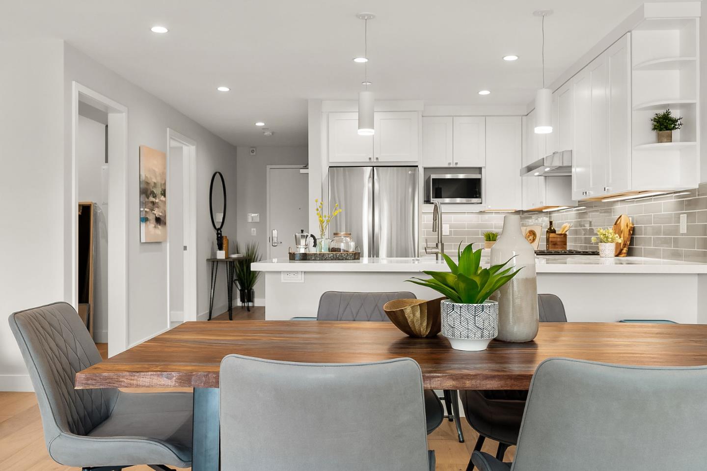 Detail Gallery Image 8 of 21 For 30 Hermosa Ave #201,  Millbrae,  CA 94030 - 2 Beds | 2 Baths