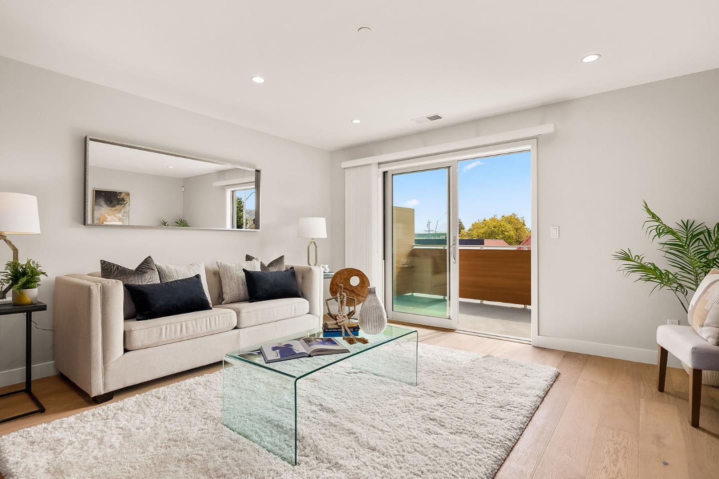 Detail Gallery Image 9 of 21 For 30 Hermosa Ave #201,  Millbrae,  CA 94030 - 2 Beds | 2 Baths