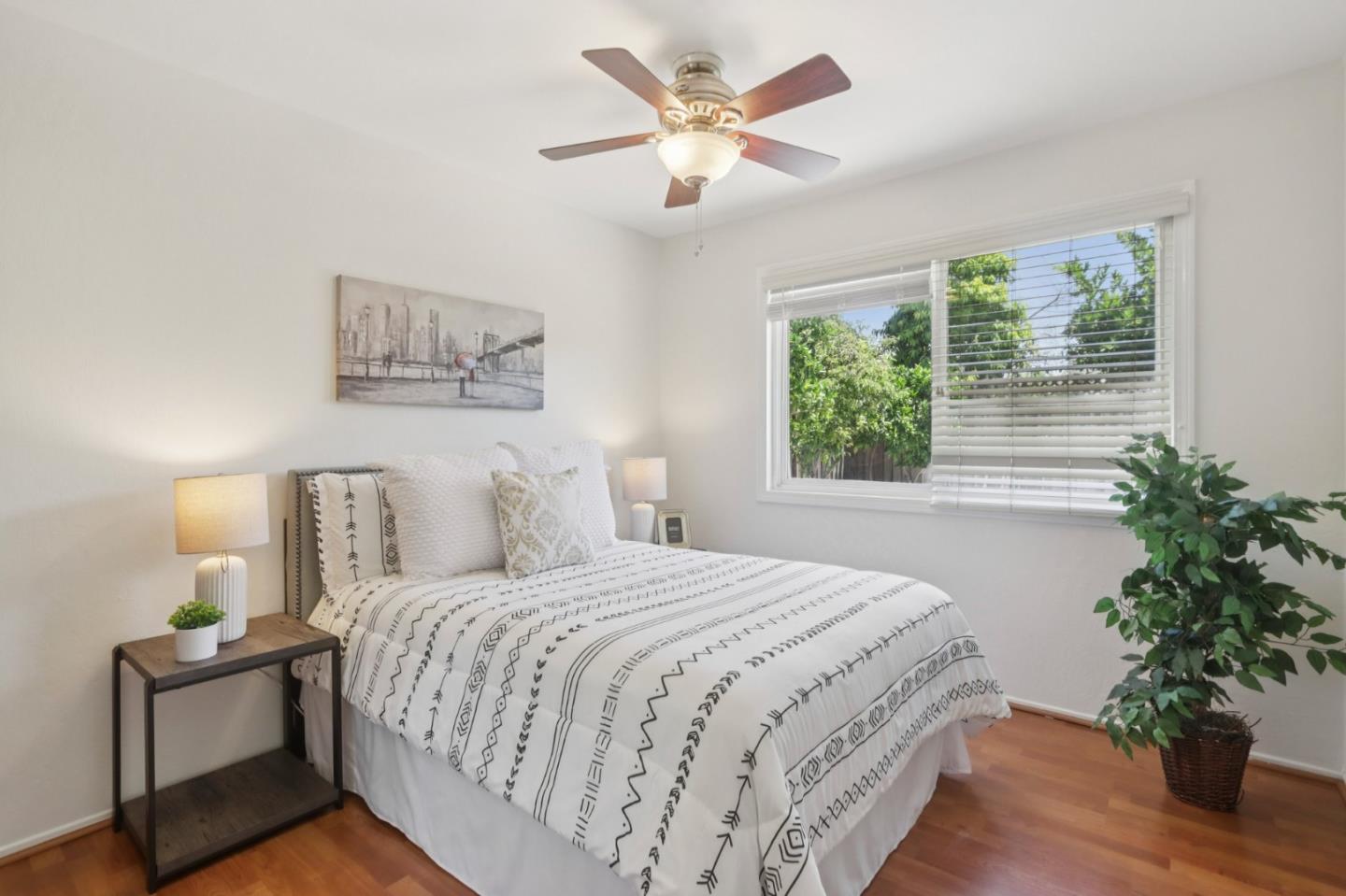 Detail Gallery Image 21 of 31 For 390 Bluefield Dr, San Jose,  CA 95136 - 4 Beds | 2 Baths