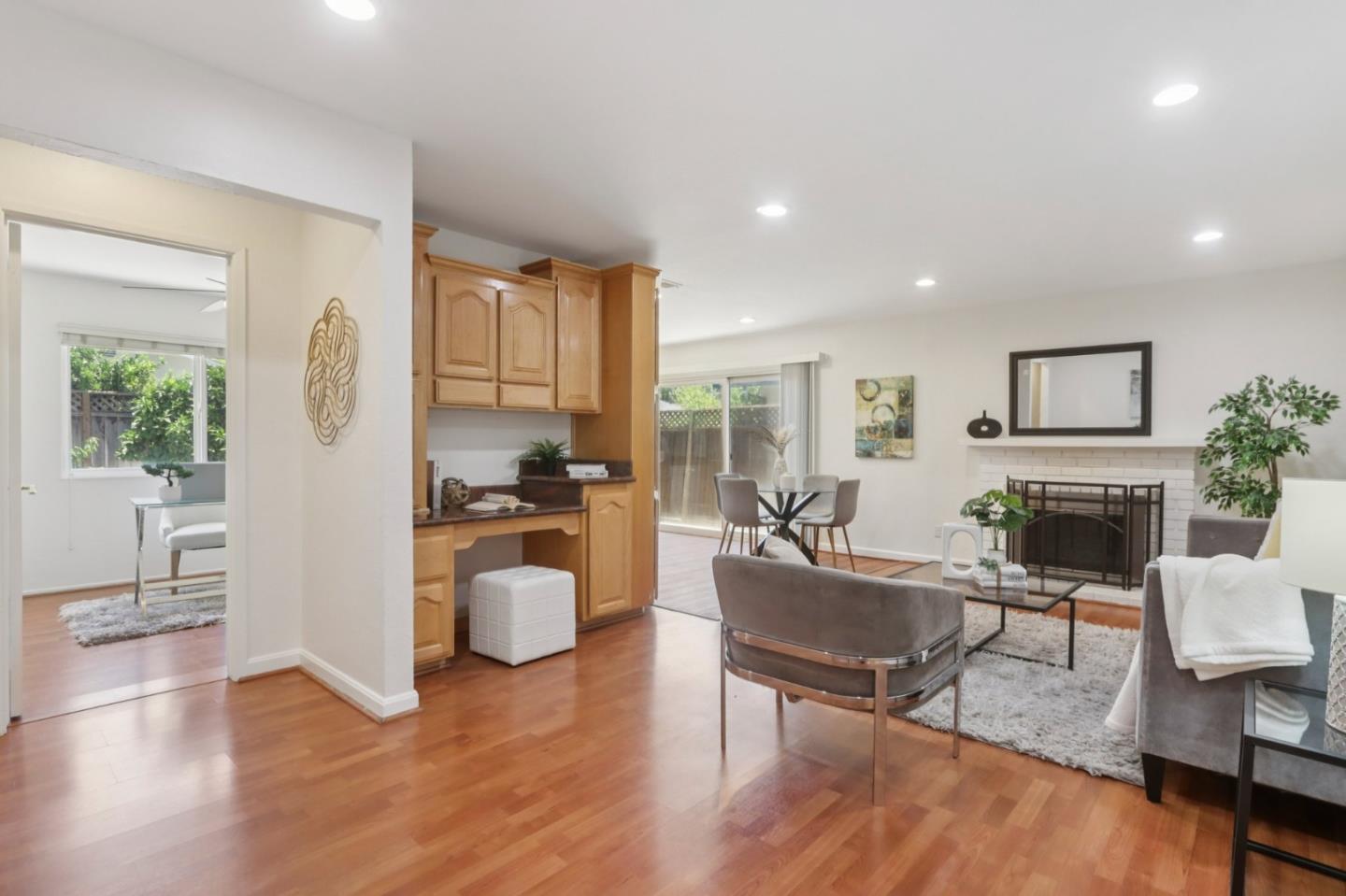 Detail Gallery Image 8 of 31 For 390 Bluefield Dr, San Jose,  CA 95136 - 4 Beds | 2 Baths