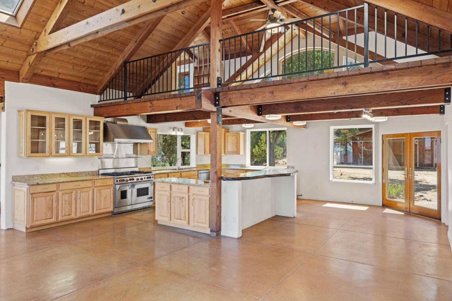 Detail Gallery Image 12 of 50 For 39537 Laurel Springs, Carmel Valley,  CA 93924 - 2 Beds | 3 Baths