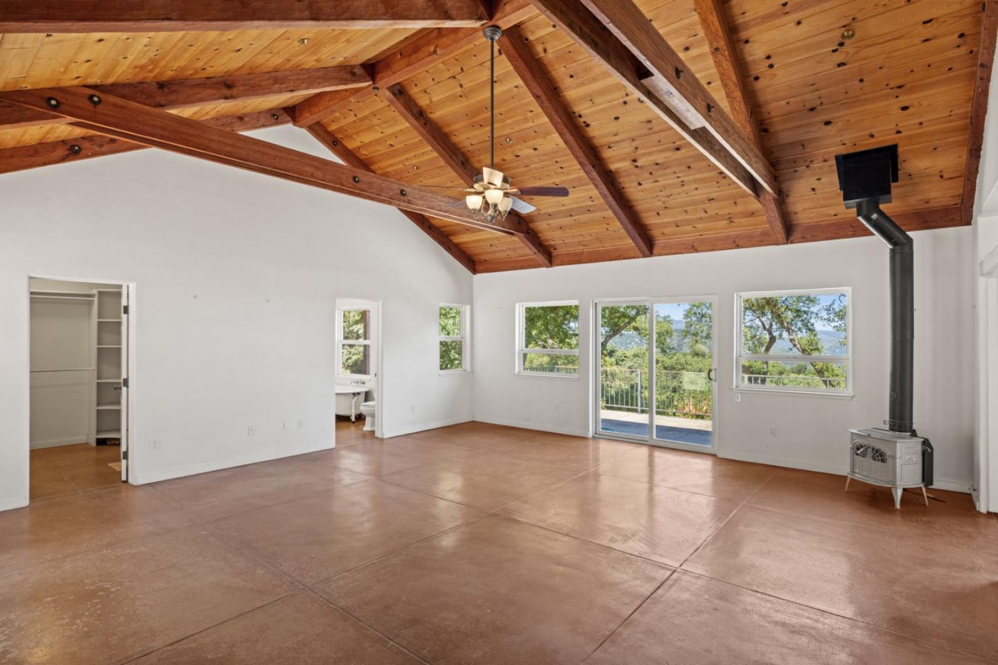 Detail Gallery Image 17 of 50 For 39537 Laurel Springs, Carmel Valley,  CA 93924 - 2 Beds | 3 Baths