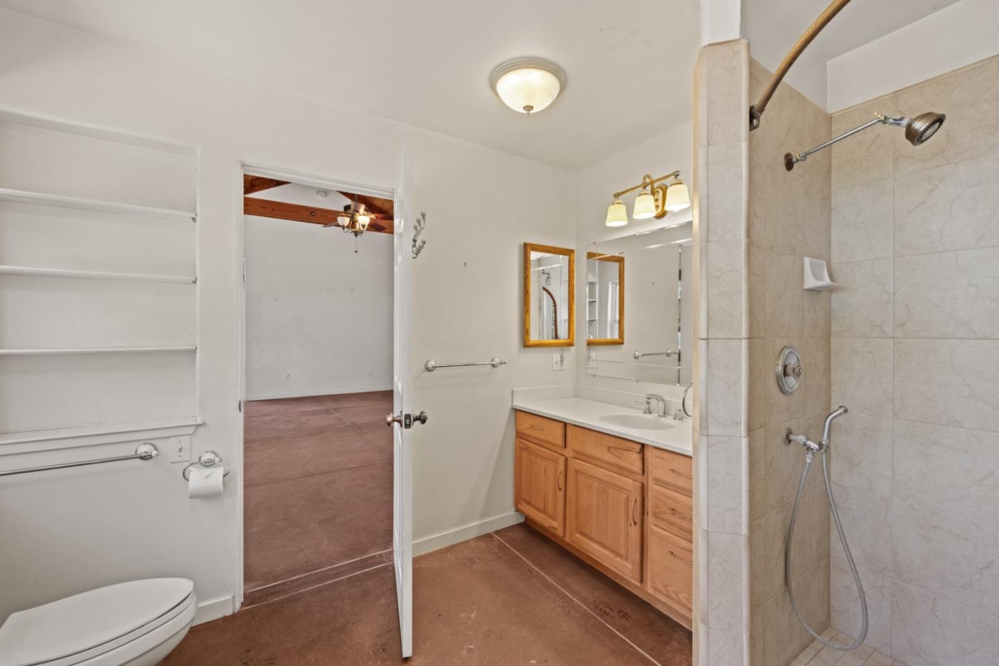 Detail Gallery Image 20 of 50 For 39537 Laurel Springs, Carmel Valley,  CA 93924 - 2 Beds | 3 Baths