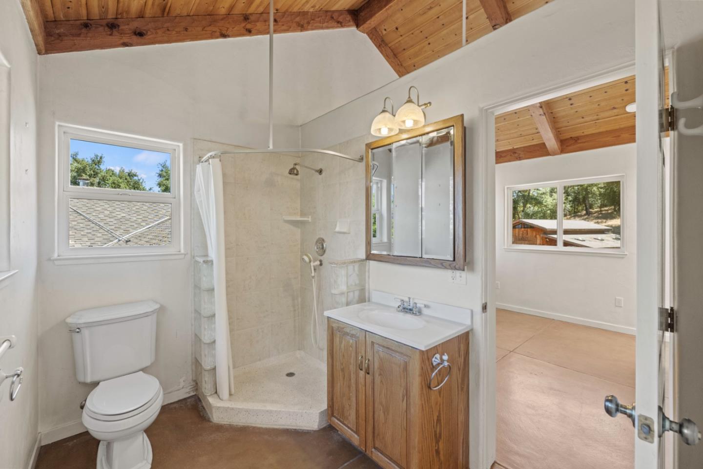 Detail Gallery Image 30 of 50 For 39537 Laurel Springs, Carmel Valley,  CA 93924 - 2 Beds | 3 Baths