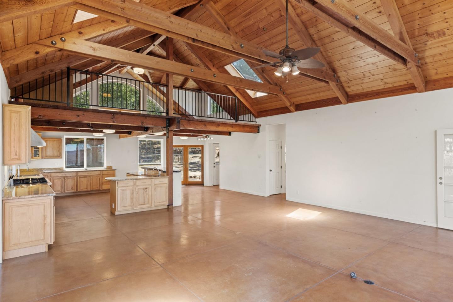Detail Gallery Image 9 of 50 For 39537 Laurel Springs, Carmel Valley,  CA 93924 - 2 Beds | 3 Baths
