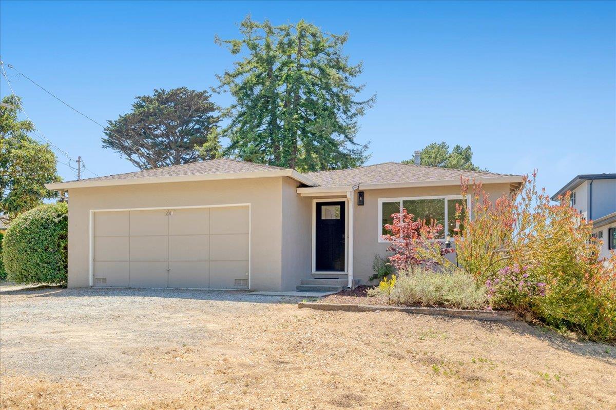 Detail Gallery Image 2 of 31 For 24 Robak Dr, La Selva Beach,  CA 95076 - 2 Beds | 1 Baths
