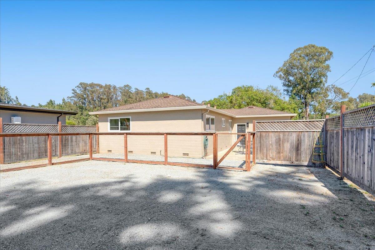 Detail Gallery Image 24 of 31 For 24 Robak Dr, La Selva Beach,  CA 95076 - 2 Beds | 1 Baths