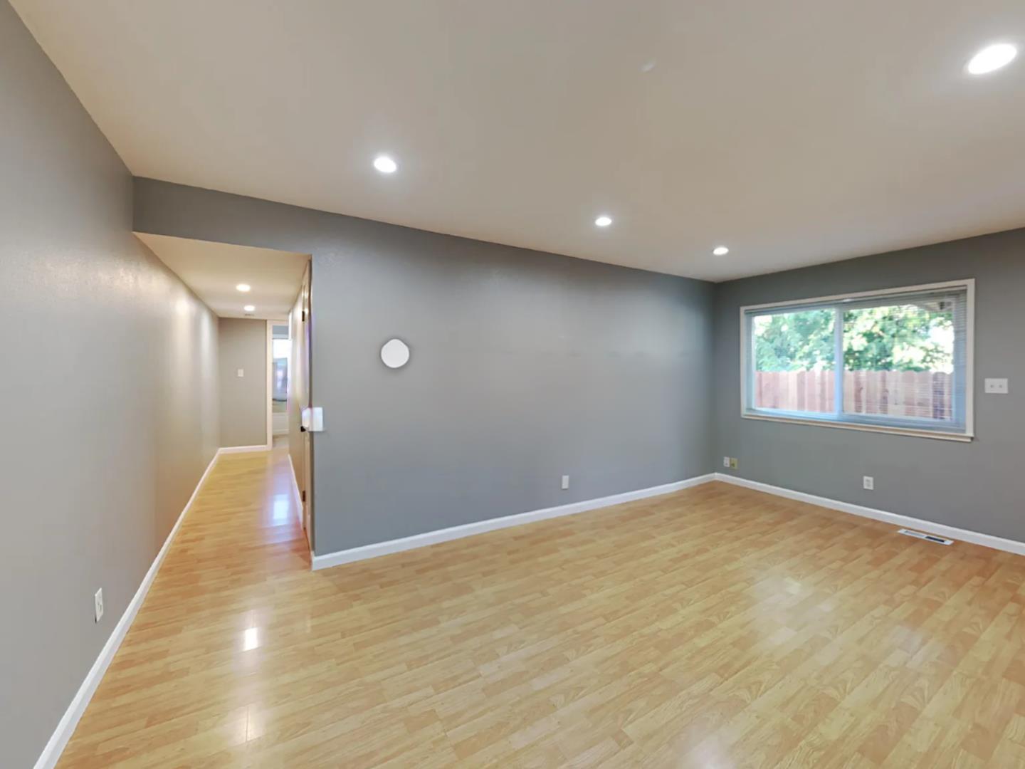 Detail Gallery Image 5 of 8 For 7223 Oconee Ct, Citrus Heights,  CA 95610 - – Beds | – Baths