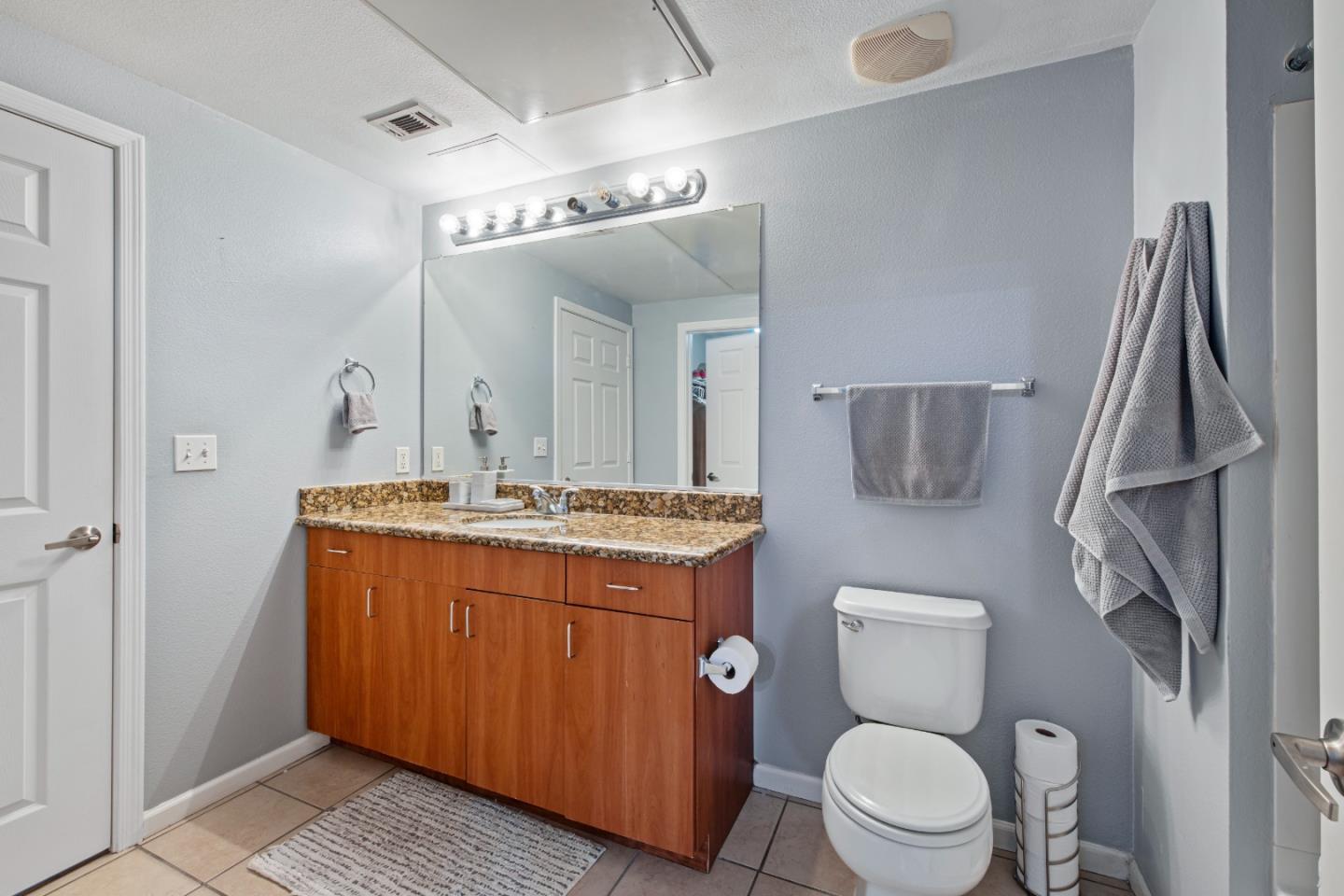 Detail Gallery Image 14 of 30 For 1060 S 3rd St #233,  San Jose,  CA 95112 - 1 Beds | 1 Baths