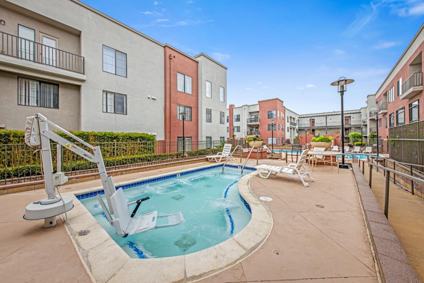 Detail Gallery Image 24 of 30 For 1060 S 3rd St #233,  San Jose,  CA 95112 - 1 Beds | 1 Baths