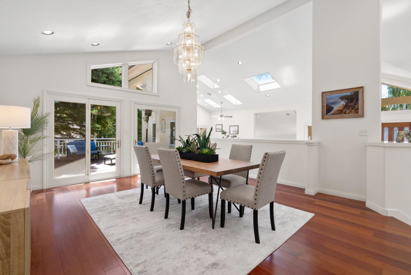 Detail Gallery Image 25 of 117 For 29 Kite Hill Rd, Santa Cruz,  CA 95060 - 3 Beds | 2/1 Baths