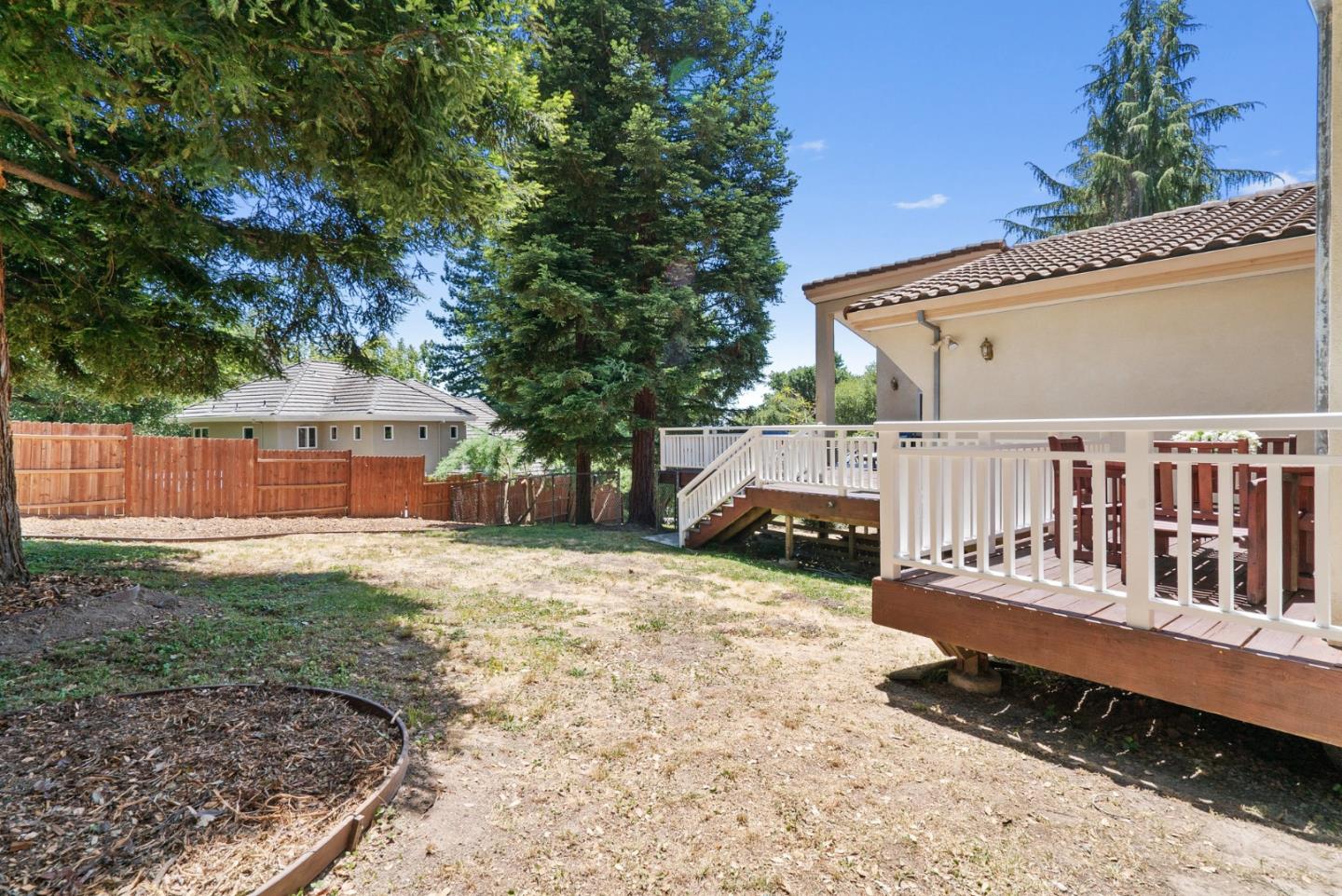 Detail Gallery Image 45 of 117 For 29 Kite Hill Rd, Santa Cruz,  CA 95060 - 3 Beds | 2/1 Baths