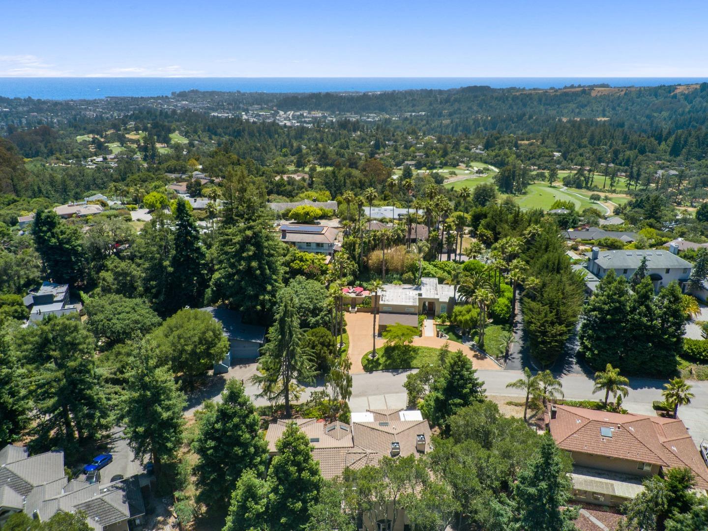 Detail Gallery Image 51 of 117 For 29 Kite Hill Rd, Santa Cruz,  CA 95060 - 3 Beds | 2/1 Baths