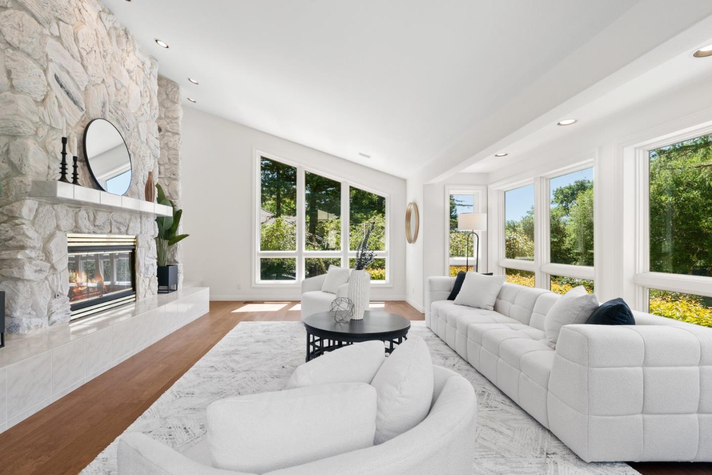 Detail Gallery Image 55 of 117 For 29 Kite Hill Rd, Santa Cruz,  CA 95060 - 3 Beds | 2/1 Baths