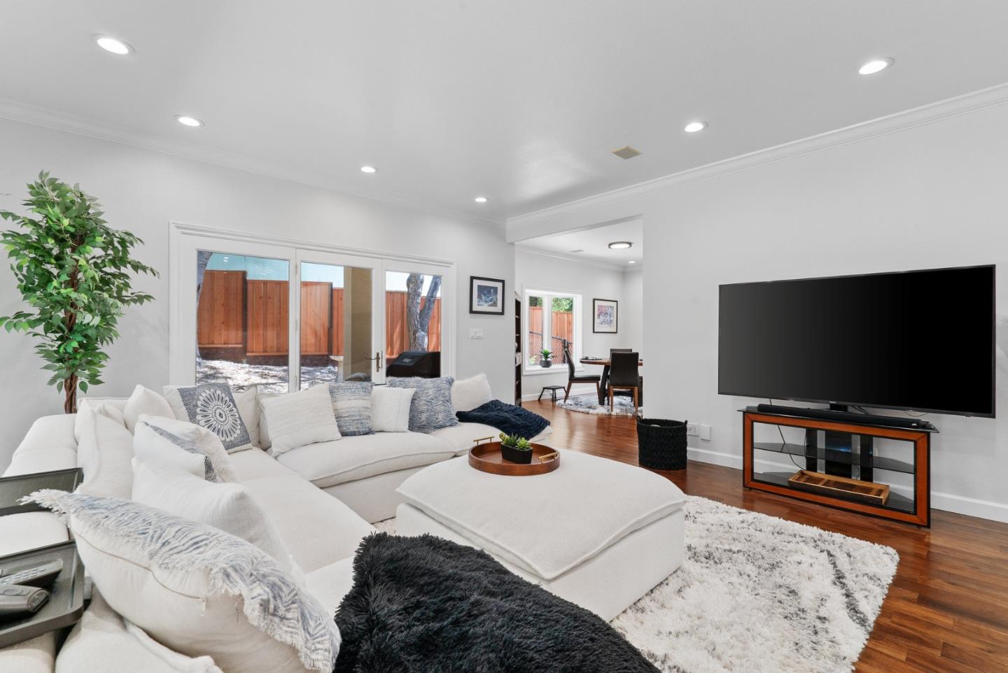 Detail Gallery Image 69 of 117 For 29 Kite Hill Rd, Santa Cruz,  CA 95060 - 3 Beds | 2/1 Baths
