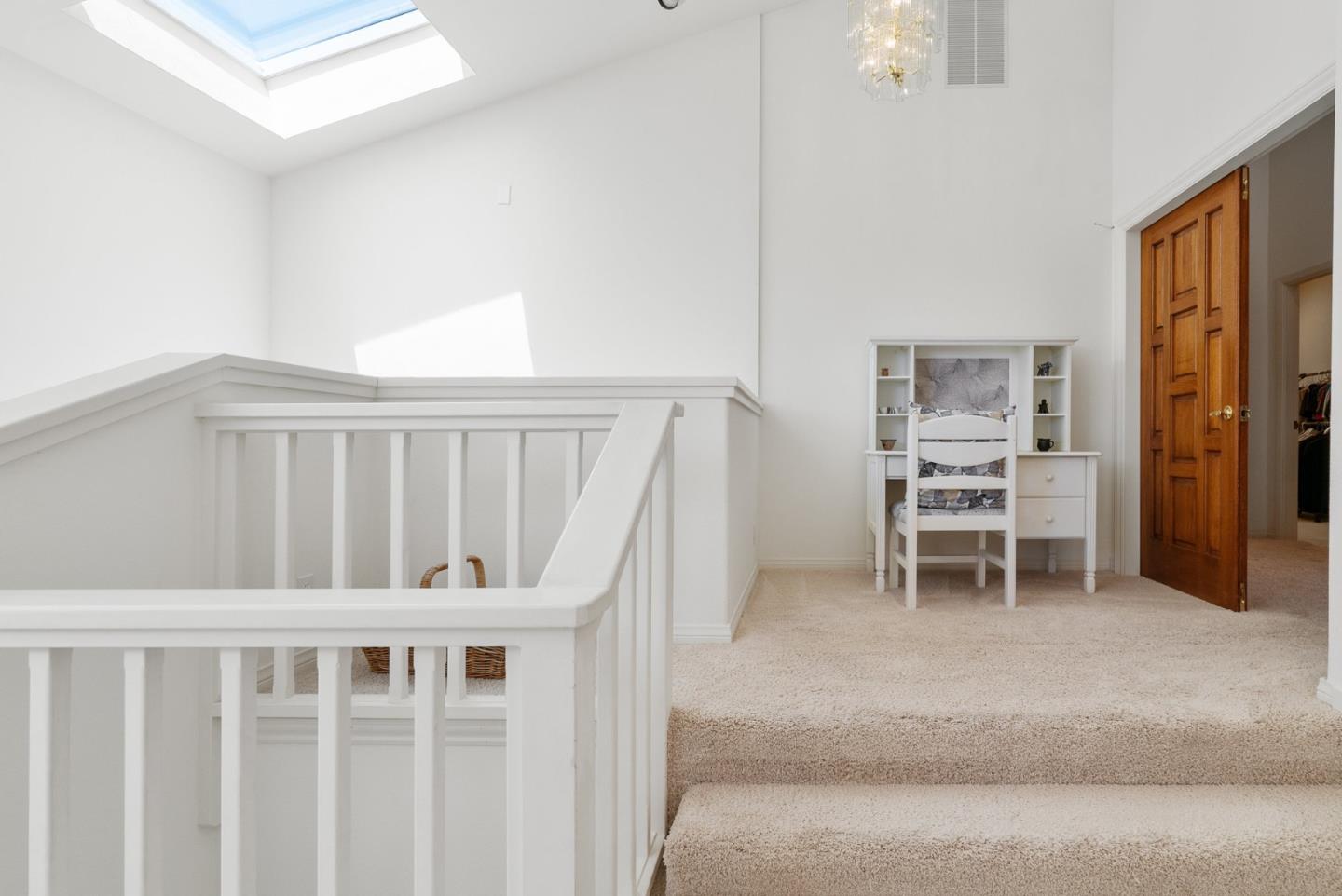 Detail Gallery Image 89 of 117 For 29 Kite Hill Rd, Santa Cruz,  CA 95060 - 3 Beds | 2/1 Baths