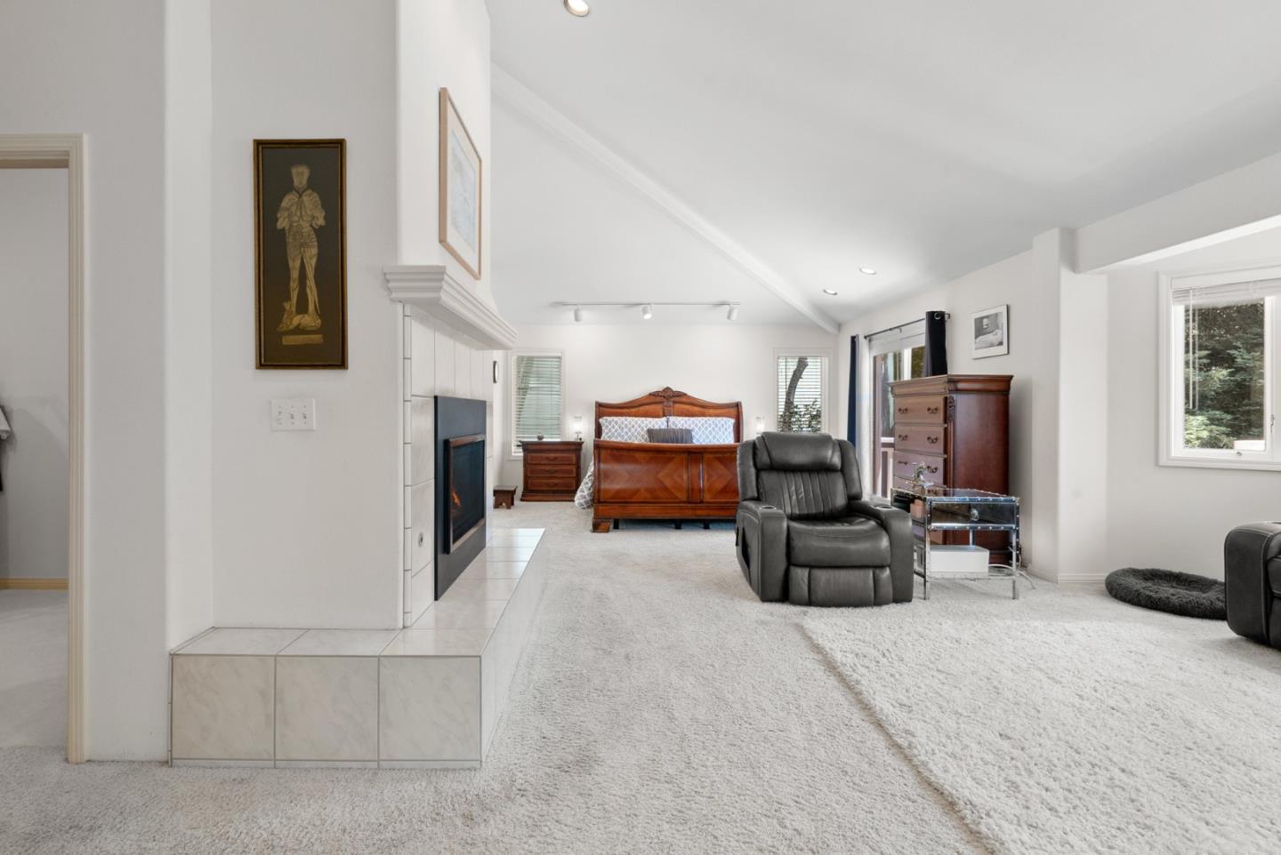 Detail Gallery Image 90 of 117 For 29 Kite Hill Rd, Santa Cruz,  CA 95060 - 3 Beds | 2/1 Baths