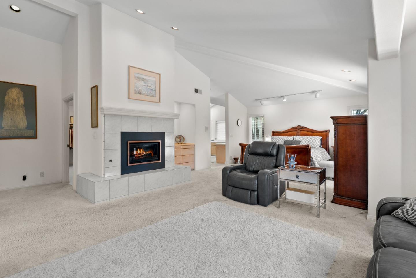 Detail Gallery Image 94 of 117 For 29 Kite Hill Rd, Santa Cruz,  CA 95060 - 3 Beds | 2/1 Baths