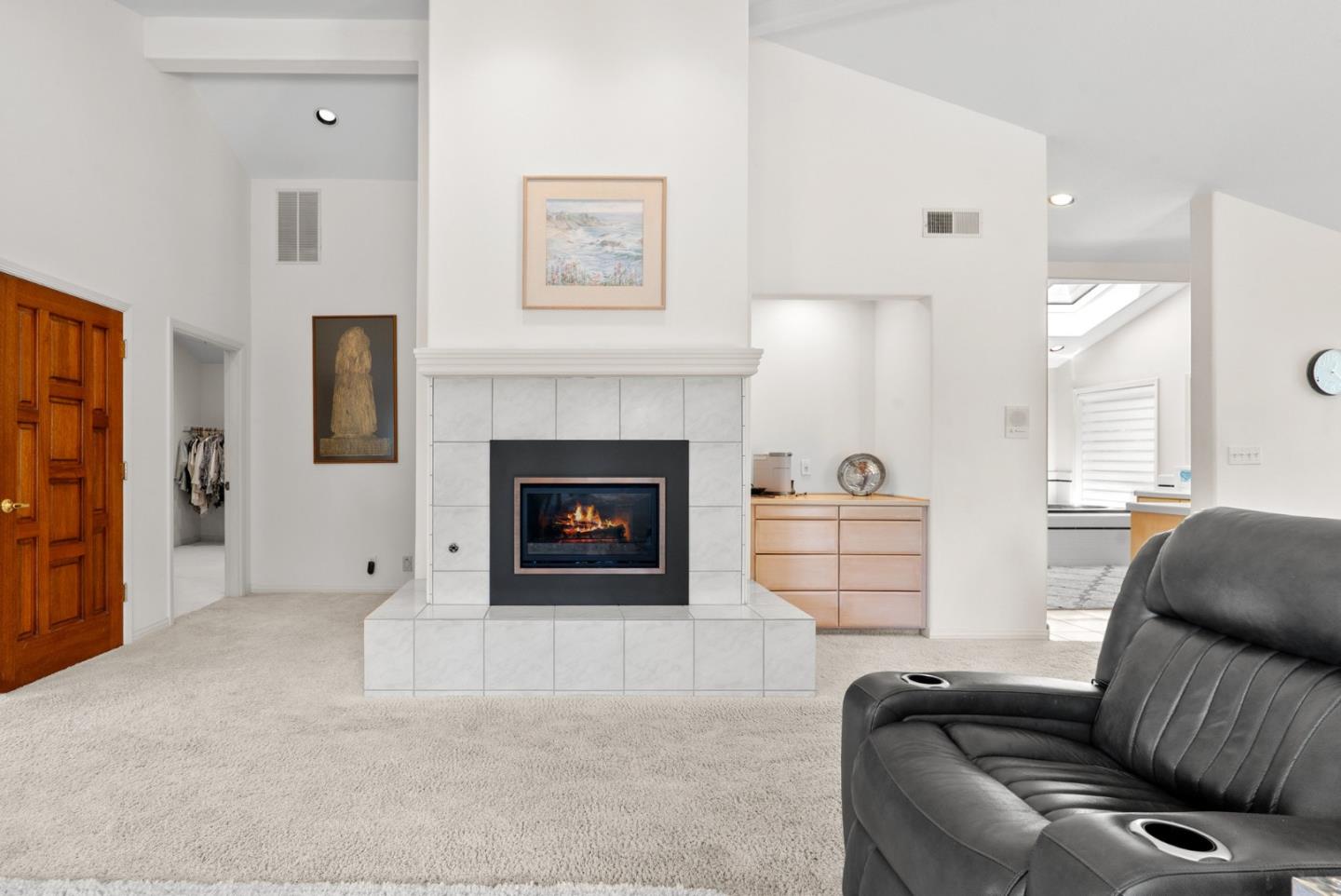 Detail Gallery Image 95 of 117 For 29 Kite Hill Rd, Santa Cruz,  CA 95060 - 3 Beds | 2/1 Baths