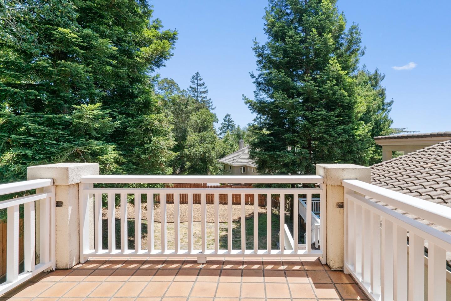 Detail Gallery Image 97 of 117 For 29 Kite Hill Rd, Santa Cruz,  CA 95060 - 3 Beds | 2/1 Baths