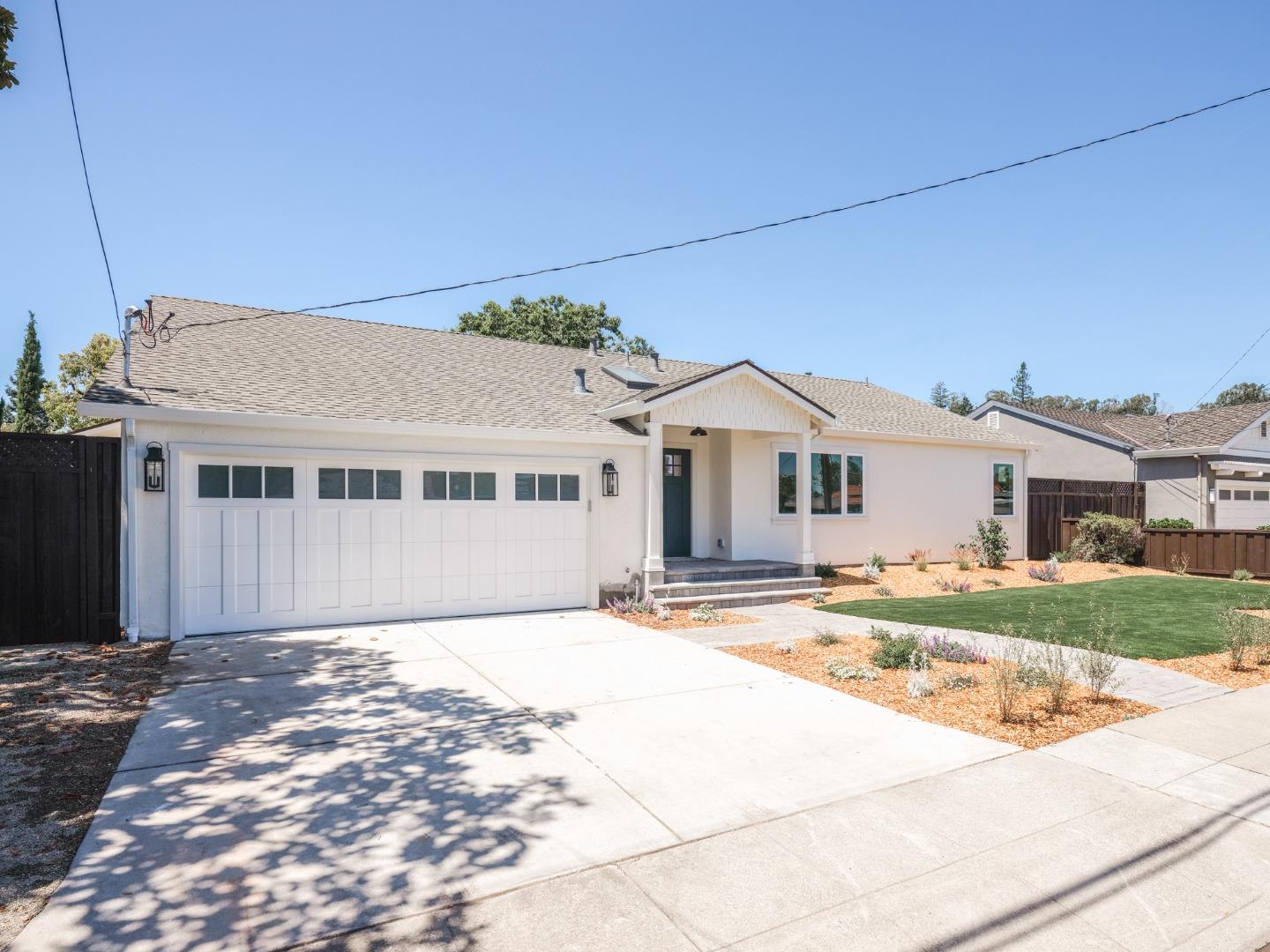 Detail Gallery Image 2 of 40 For 362 Topaz St, Redwood City,  CA 94062 - 4 Beds | 3 Baths