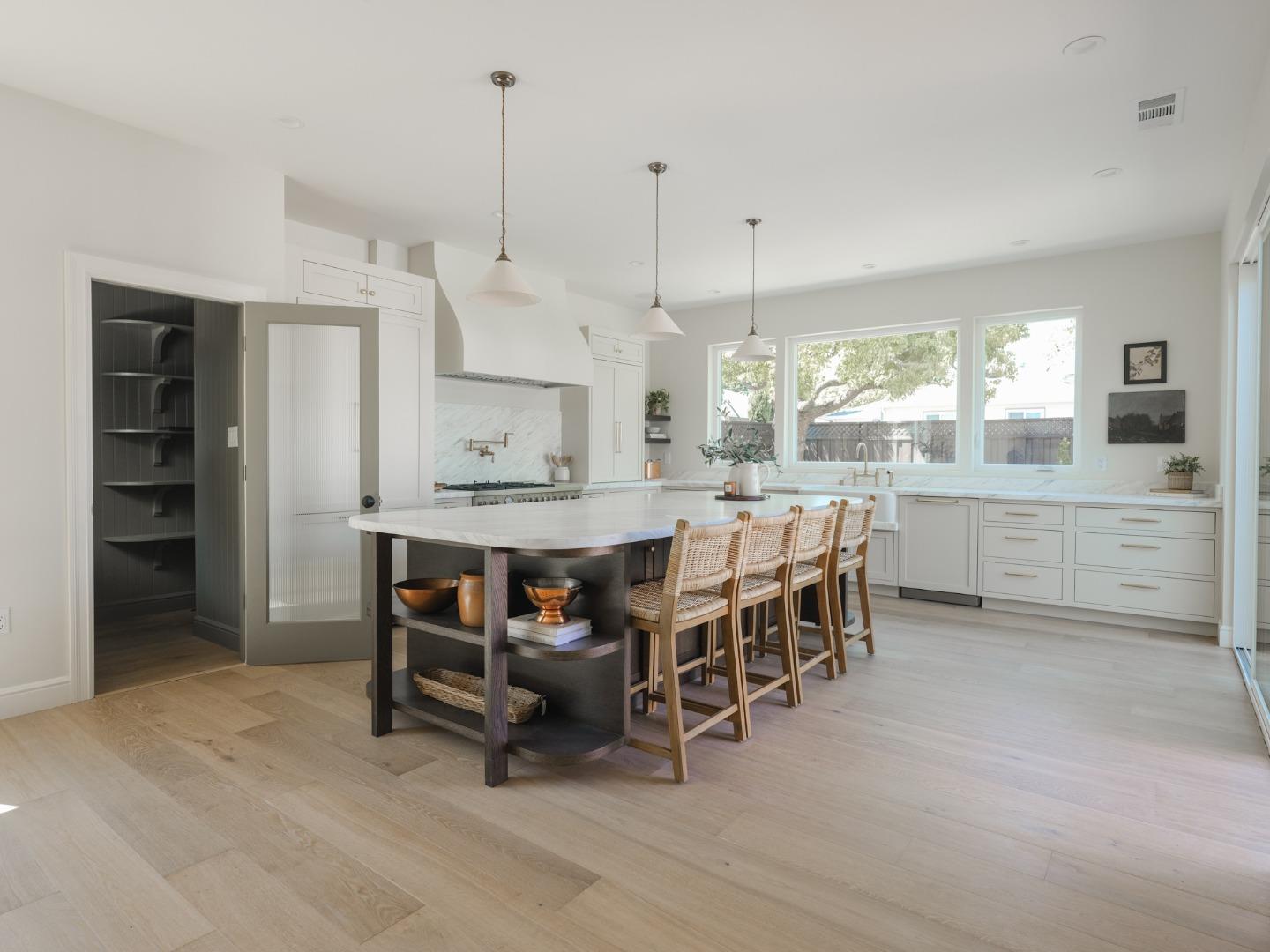 Detail Gallery Image 20 of 40 For 362 Topaz St, Redwood City,  CA 94062 - 4 Beds | 3 Baths