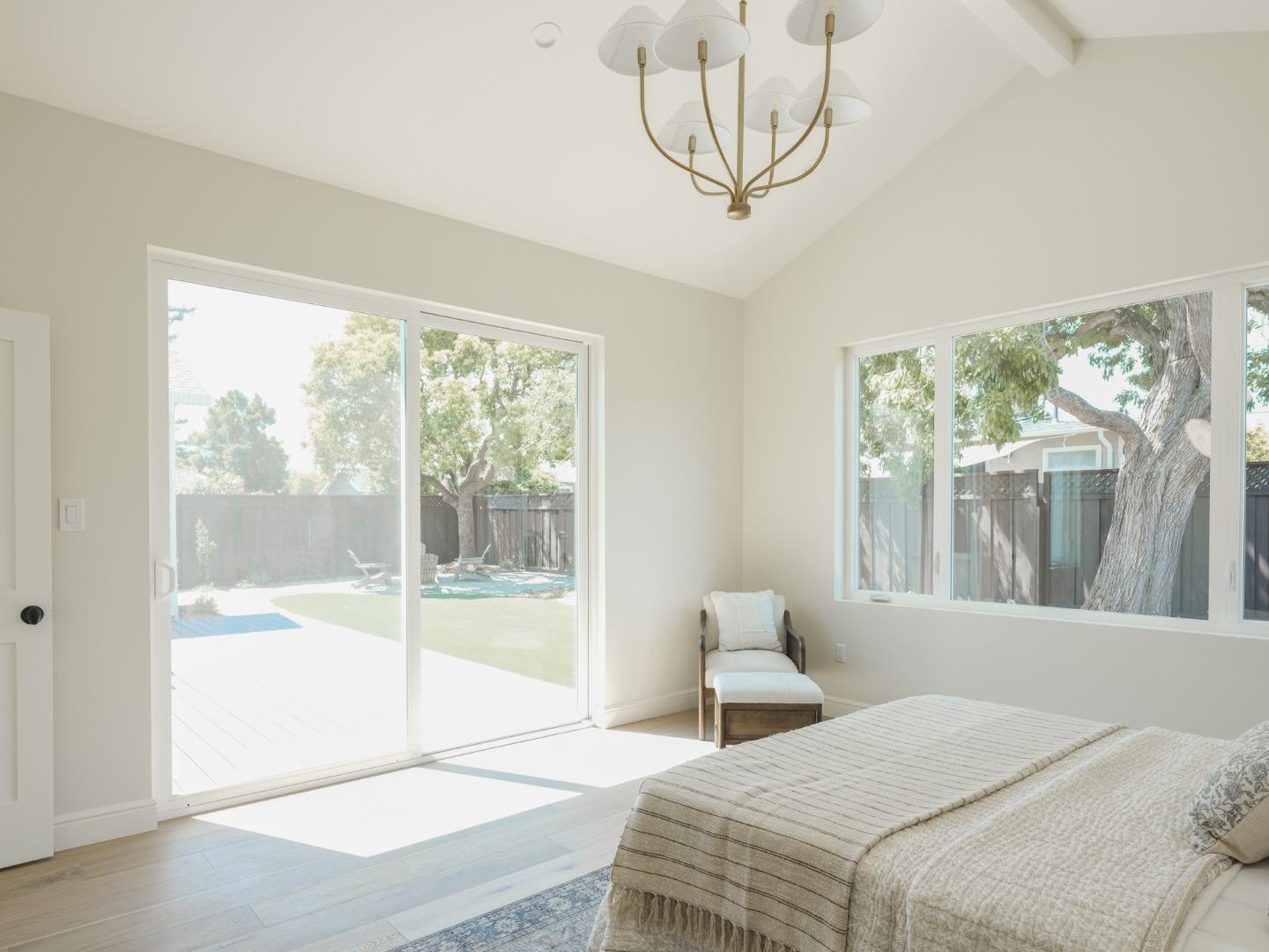 Detail Gallery Image 23 of 40 For 362 Topaz St, Redwood City,  CA 94062 - 4 Beds | 3 Baths