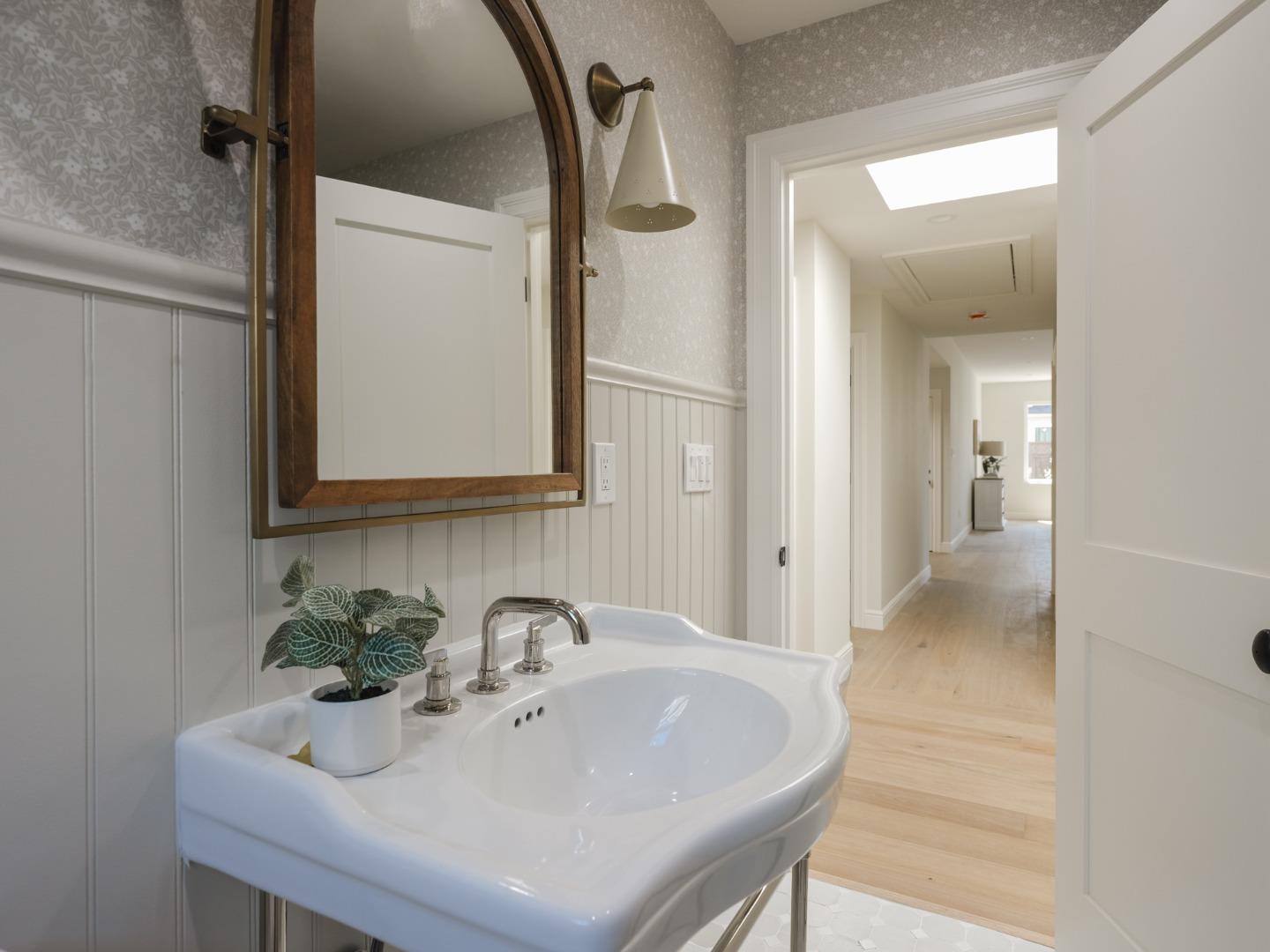 Detail Gallery Image 32 of 40 For 362 Topaz St, Redwood City,  CA 94062 - 4 Beds | 3 Baths