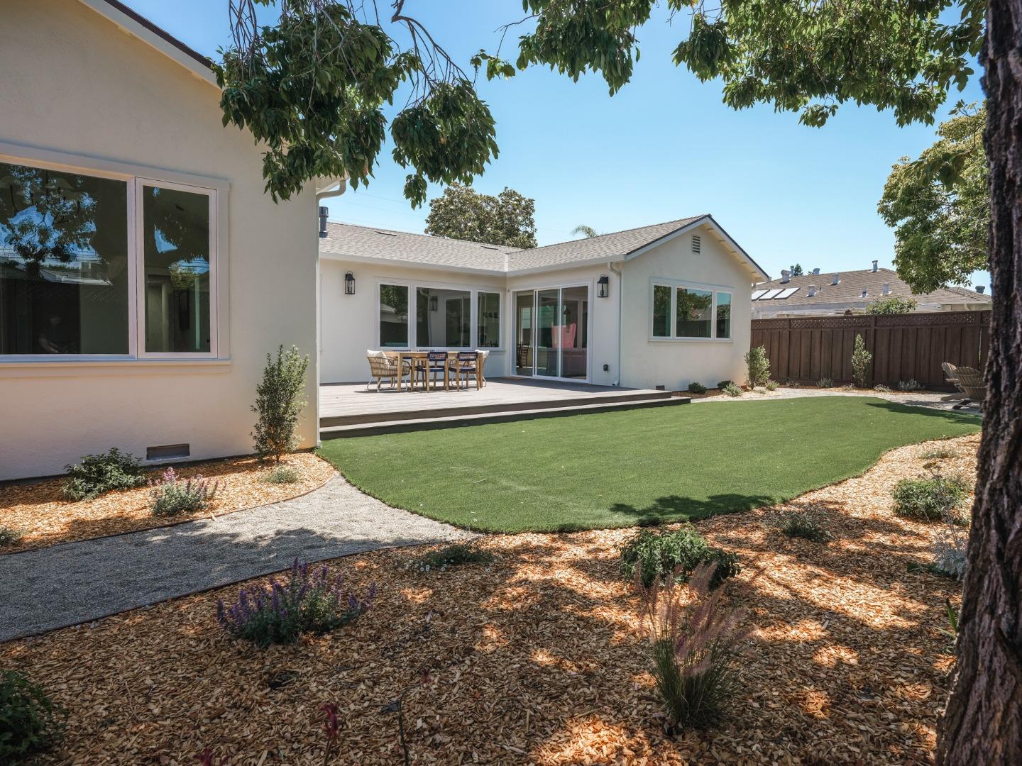 Detail Gallery Image 39 of 40 For 362 Topaz St, Redwood City,  CA 94062 - 4 Beds | 3 Baths