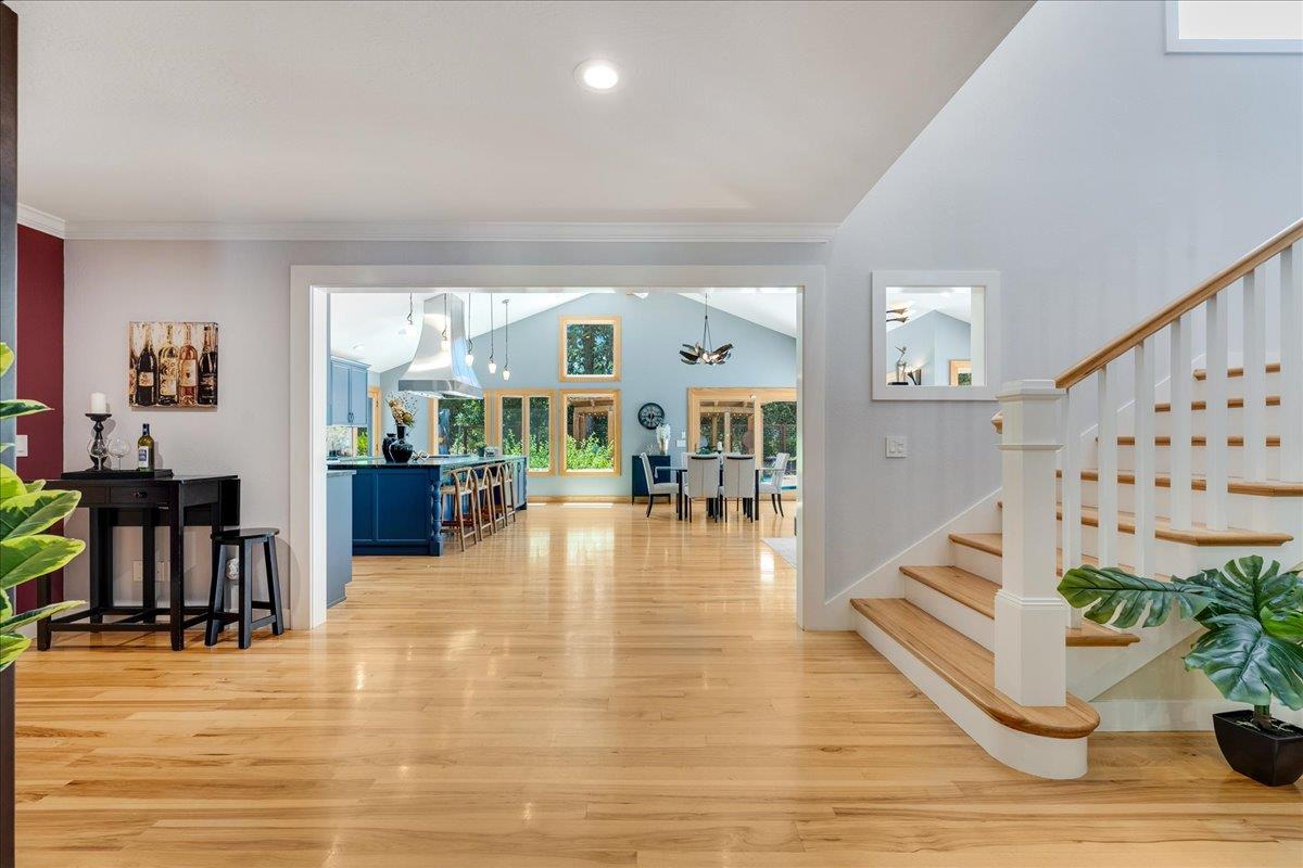 Detail Gallery Image 10 of 64 For 21400 Tierra Grande Ct, San Jose,  CA 95120 - 4 Beds | 3 Baths