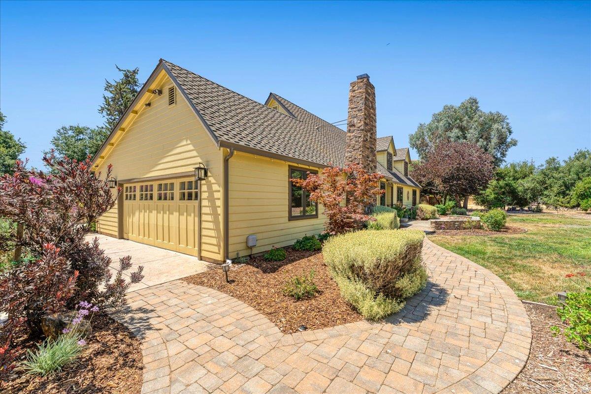 Detail Gallery Image 5 of 64 For 21400 Tierra Grande Ct, San Jose,  CA 95120 - 4 Beds | 3 Baths