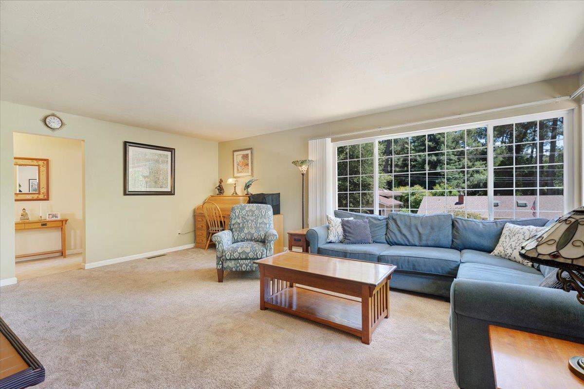 Detail Gallery Image 16 of 41 For 335 Hallsons Ln, Ben Lomond,  CA 95005 - 3 Beds | 2 Baths