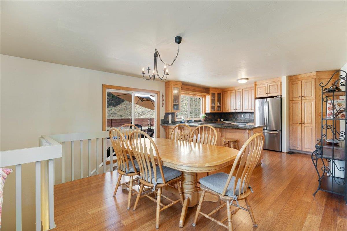 Detail Gallery Image 17 of 41 For 335 Hallsons Ln, Ben Lomond,  CA 95005 - 3 Beds | 2 Baths