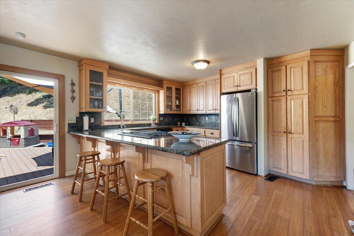 Detail Gallery Image 19 of 41 For 335 Hallsons Ln, Ben Lomond,  CA 95005 - 3 Beds | 2 Baths