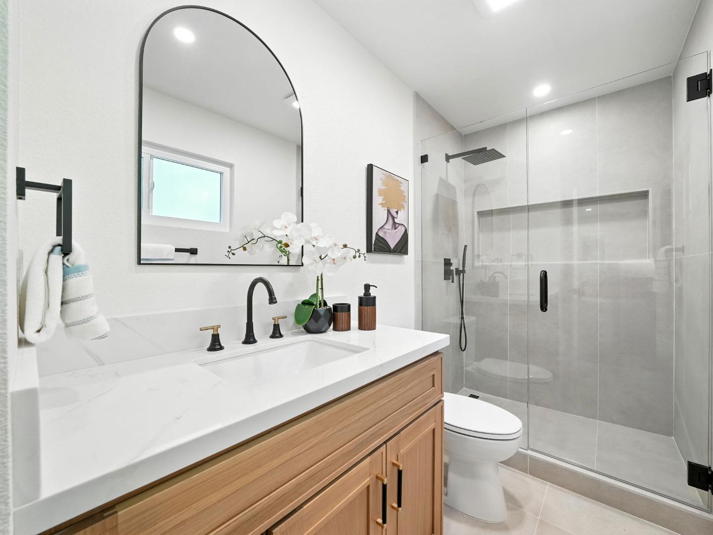 Detail Gallery Image 16 of 31 For 1438 Peaceful Glen Ct, San Jose,  CA 95121 - 3 Beds | 2 Baths