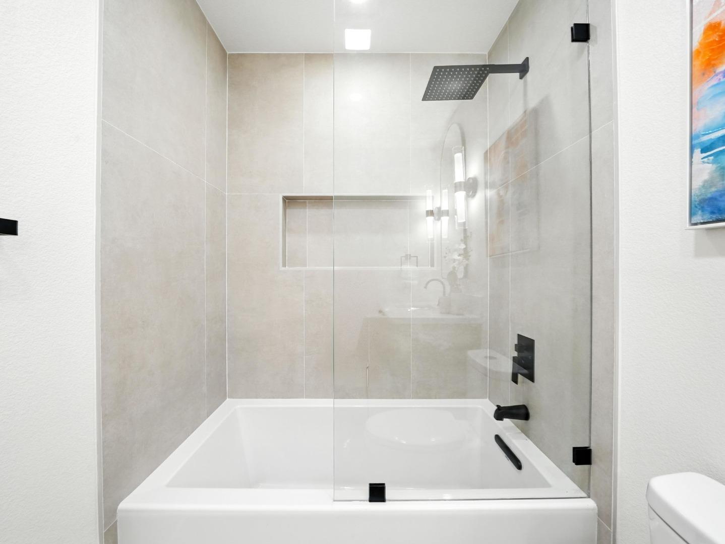 Detail Gallery Image 18 of 31 For 1438 Peaceful Glen Ct, San Jose,  CA 95121 - 3 Beds | 2 Baths