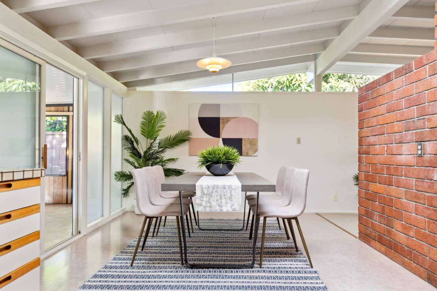Detail Gallery Image 22 of 57 For 3129 Stelling Dr, Palo Alto,  CA 94303 - 3 Beds | 2 Baths