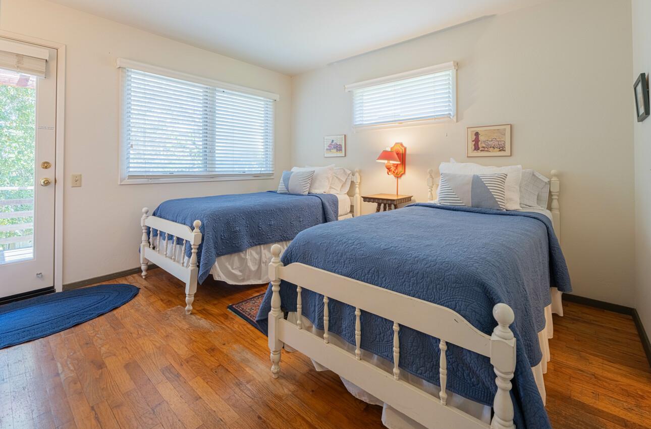 Detail Gallery Image 22 of 29 For 26265 Valley View Ave, Carmel,  CA 93923 - 2 Beds | 2 Baths