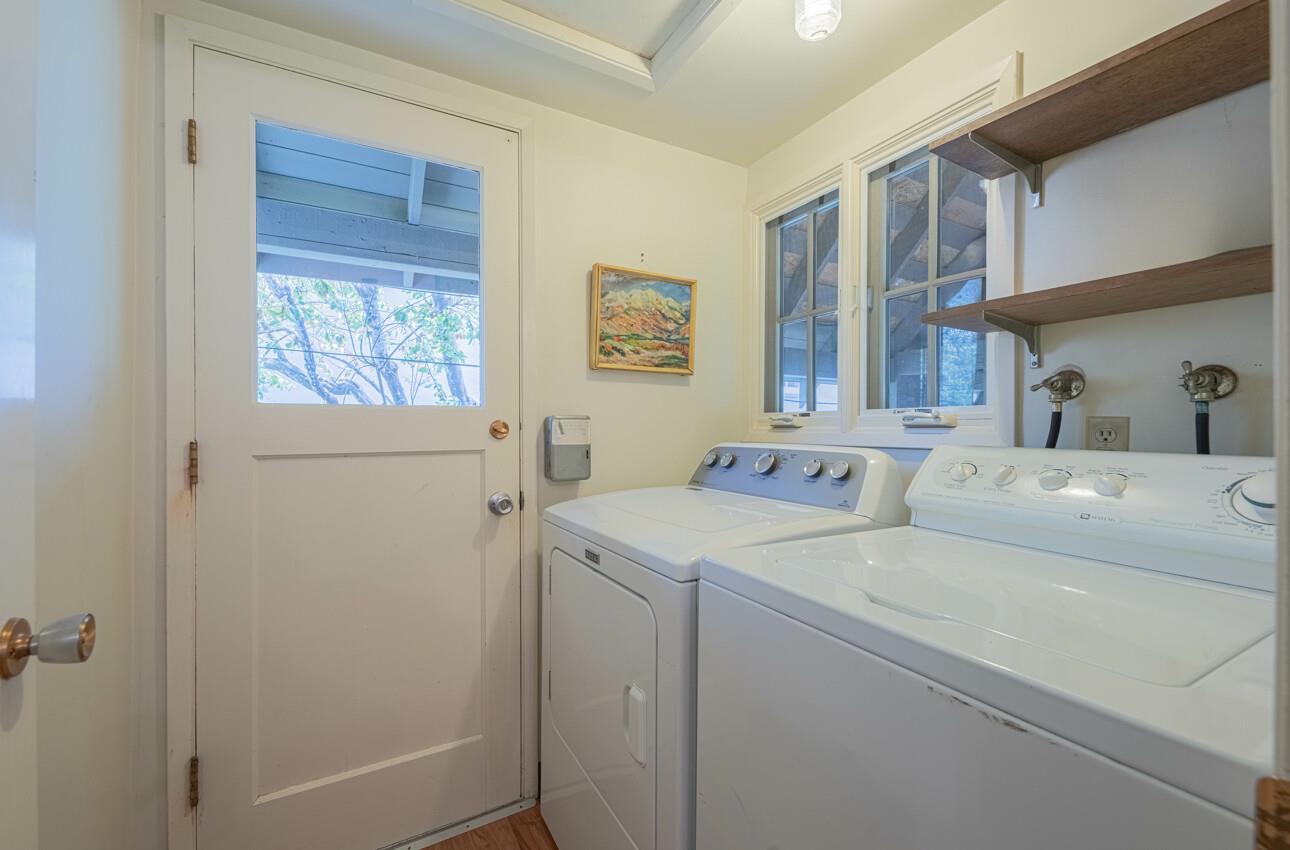 Detail Gallery Image 27 of 29 For 26265 Valley View Ave, Carmel,  CA 93923 - 2 Beds | 2 Baths