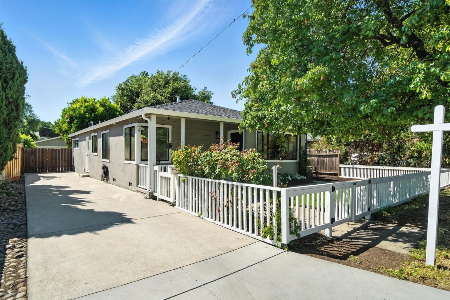 Detail Gallery Image 39 of 43 For 449 2nd Ave, Redwood City,  CA 94063 - 3 Beds | 1 Baths