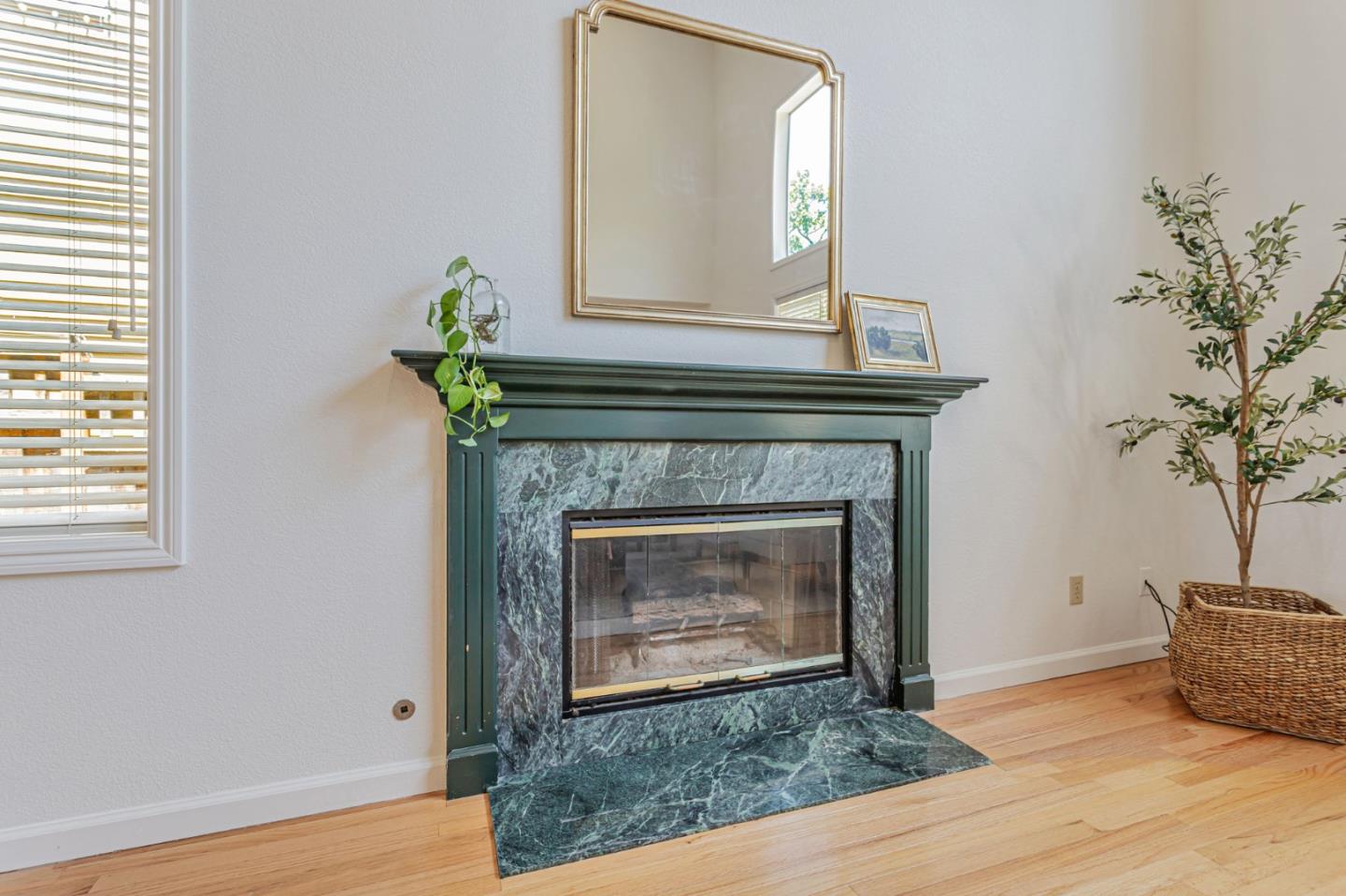 Detail Gallery Image 12 of 57 For 3130 Park Ave, Soquel,  CA 95073 - 3 Beds | 2/1 Baths