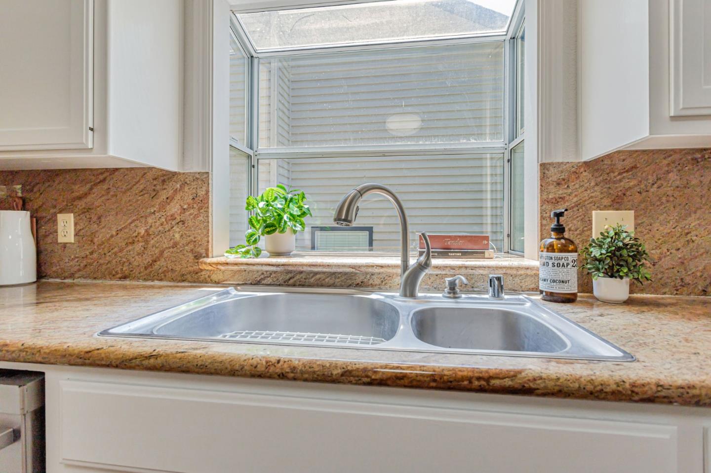 Detail Gallery Image 20 of 57 For 3130 Park Ave, Soquel,  CA 95073 - 3 Beds | 2/1 Baths