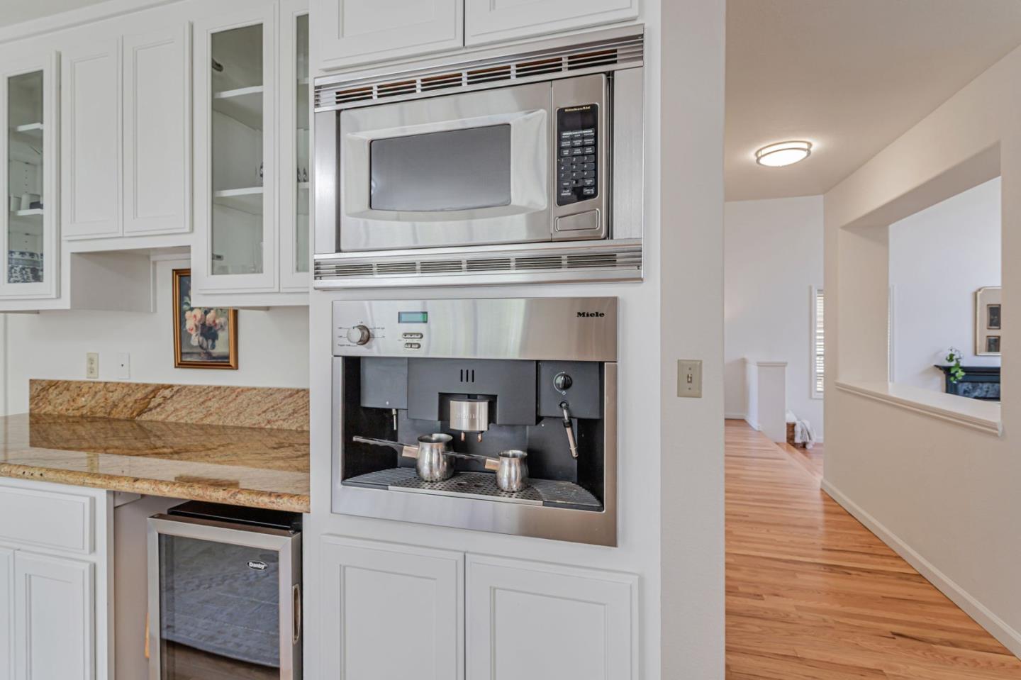 Detail Gallery Image 21 of 57 For 3130 Park Ave, Soquel,  CA 95073 - 3 Beds | 2/1 Baths